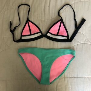 TRIANGL Bikini